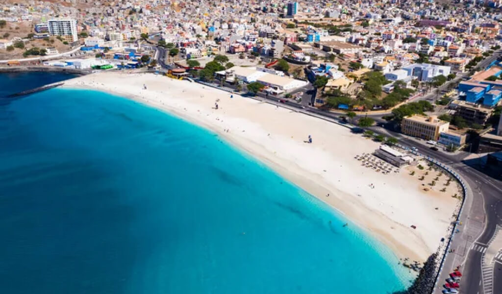 Visite a Ilha de São Vicente uma das belezas de Cabo Verde