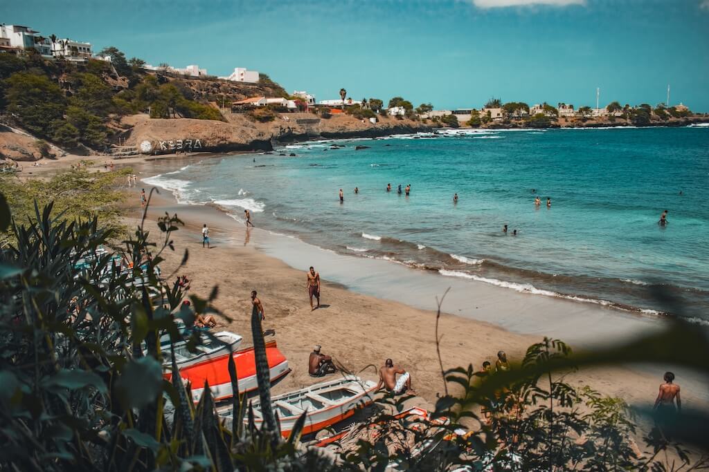 praia-quebra-canela-santiago-cabo-verde.jpg
